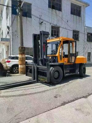10 Tonnen TCM FD100 Gebrauchtgabelstapler mit Dieselmotor in gutem Zustand