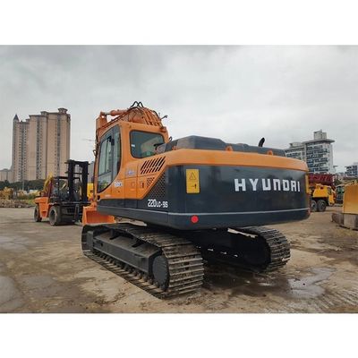 Hyundai 220LC-9S mit 4m3 Eimerkapazität