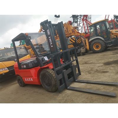 Verwendet LONGHUA HELI50 5 t 3000 lb cpqd30 Gabel Länge Routine Innenraum Doppelbrennstoff Benzin Gasmotor