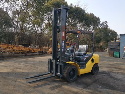 Gebraucht Japan Komatsu FD30-16 FD25 FD30T-16 FD30 2,5 Tonnen 3 Tonnen 5 Tonnen Diesel Gabelstapler