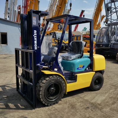 1200mm Gabellänge Komatsu FD30-14 3TON Gabelstapler für Restaurant Gebraucht 2stadium 3stadium