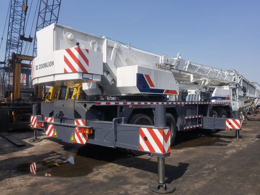 Original-Hydraulikventil ZOOMLION 70 Tonnen schwerer Hubwagen QY70K-I Kran mit niedrigsten