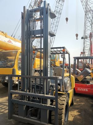 Die meistverkauften gebrauchten Komatsu 2,5 Tonnen 3,5 Tonnen 5 Tonnen Gabelstapler in gutem Zustand