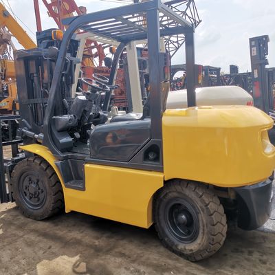 Beste Wahl für Baustoffgeschäfte Gebrauchtkomatsu Gabelstapler FD25 FD30 FD40 FD50