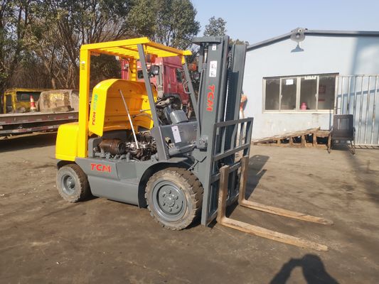 TCM 1,5 Tonnen 2 Tonnen 2,5 Tonnen 3 Tonnen 3000 kg Diesel Gabelstapler mit japanischem Motor Longhua Direct