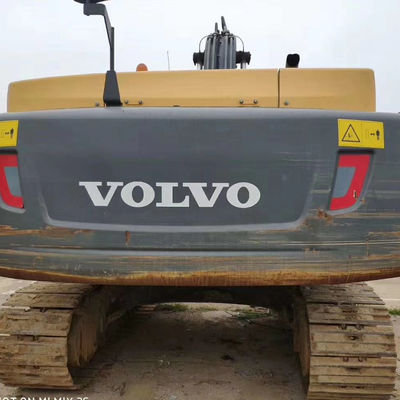 Gebrauchtes Volvo EC250DL Bagger mit 0-2000 Arbeitsstunden und Betriebsgewicht von 25 Tonnen