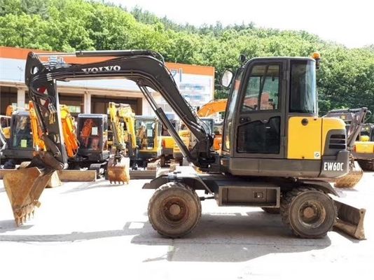 Gebrauchtes Volvo EW60-Radbagger mit gutem Zustand und anderer Eimerkapazität