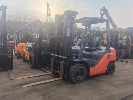 Gebraucht Japan Toyota FD25 Diesel Gabelstapler mit Routine Gabellänge und zu einem erschwinglichen Preis