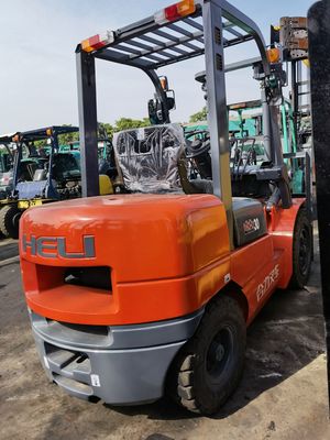 HELI CPCD30 CPCD50 2,5 T 3 T 5 T 4 M 4,5 M Dieselforklift für Werkstätten