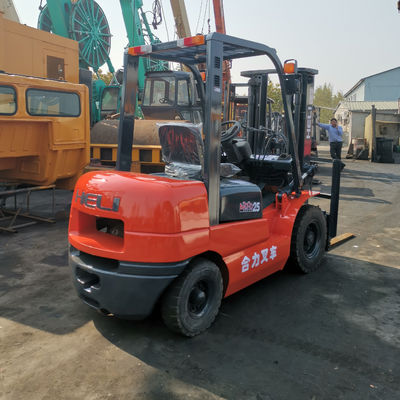 2.5 Tonnen Hubschrauber-Diesel-Forklift mit CE-Zertifizierung und Routine-Forkmaße