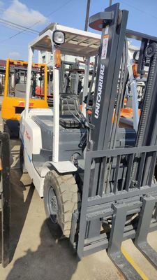 TCM FD25T3C Dieselheben 2,5 Tonnen Gebraucht Gabelstapler in Shanghai mit Dieselmotor