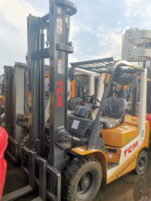 2500 kg Gewicht Gebraucht TCM Gabelstapler FD25T6 2,5 Tonnen Japan Original in gutem Zustand