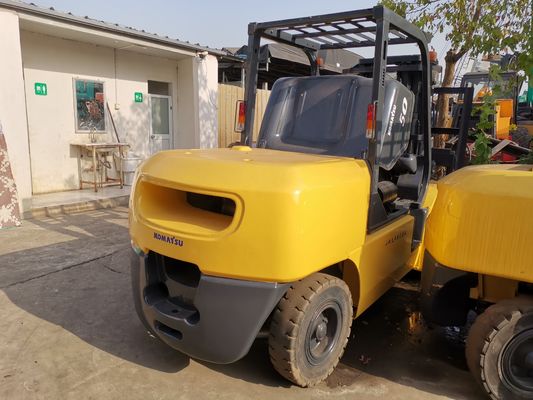 Grundlegende Ausrüstung der Druckerei Gebraucht Komatsu FD50-7 5 Tonnen Gabelstapler aus Japan