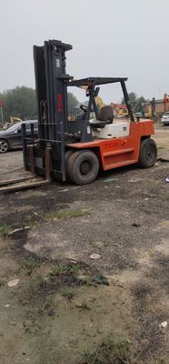 In gutem Zustand gebrauchter Gabelstapler TCM FD70 Gewicht 7000 KG Dieselmotor
