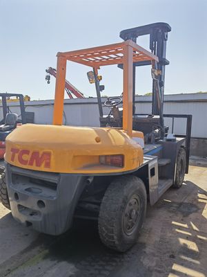 Ausgezeichneter Zustand 2019 TCM 7 Tonnen Gabelstapler FD70 für Bauarbeiten und Palettenhalter