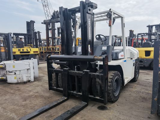 Routine Gabellänge Verwendet TCM Toyota Material Handling Ausrüstung 7 Tonnen Diesel Gabelstapler