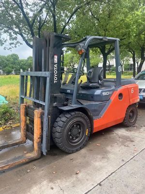 Toyota 8f50 Gebraucht 4 Räder Gabelstapler 5 Tonnen Diesel Gabelstapler für Lagertransport