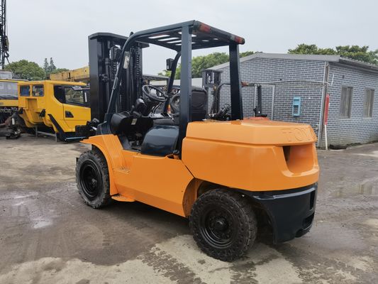 Gebrauchtes Toyota 7F50 Gabelstapler 3 Tonnen 5 Tonnen 7 Tonnen Japanische Band mit Routine Gabelbreite