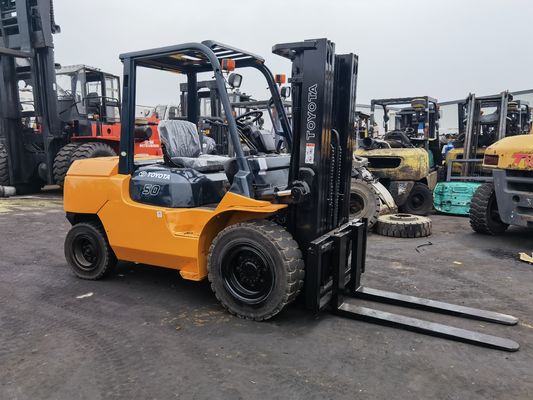 Herstellen von Toyota 5 Tonnen Gabelstapler Gebraucht FD50 7f50 8f30 3 Tonnen Gabelstapler 5 Tonnen Diesel Gabelstapler