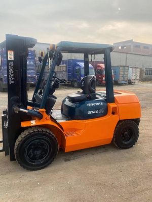 Original TOYOTA Motor Gebraucht Gabelstapler Toyota 7FD50 3TON 4TON 5TON für einen reibungslosen Betrieb