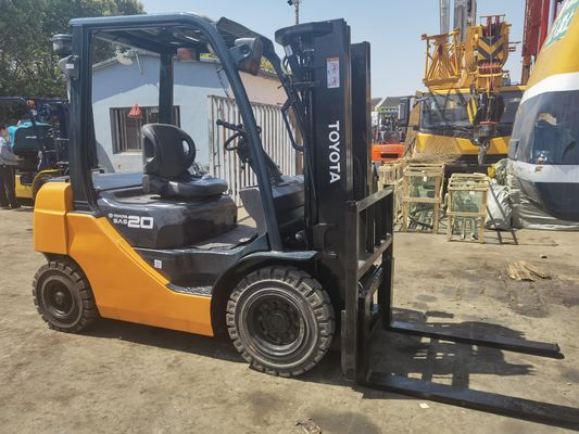 2000 kg Toyota 8f20 Gabelstapler Direktverkauf 2,5 t 3 t 4 t 7 t 10 t Rabatt Lagerbestand