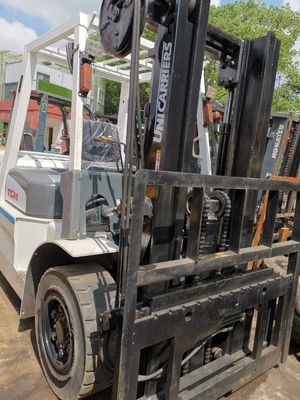 TCM 3 Tonnen Diesel Gabelstapler FD30 FD50 FD70 Verwendet und sehr gefragt für Lebensmittel und Getränke