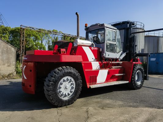 Forklänge Routine verwendet Kalmar 25 Tonnen Container Reach Stacker mit Fork Positioner