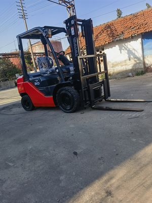 Gebrauchtes und erschwingliches 3-Tonnen-Forklift-Toyota-Dieselmotor