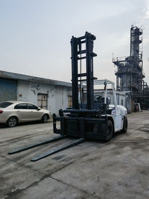 7 Tonnen Japan FD70 Gebraucht-Diesel-Gabelstapler für die Handhabung von Lebensmittel- und Getränkemitteln
