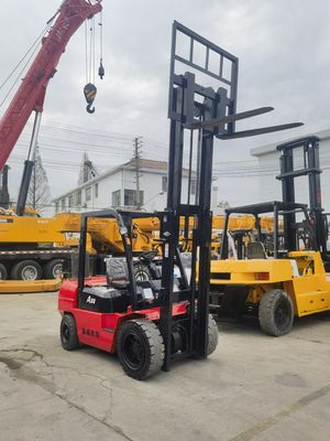 Ausgezeichneter Zustand Hangzhou A30 3 Tonnen Diesel-Forklift für kleine Unternehmen
