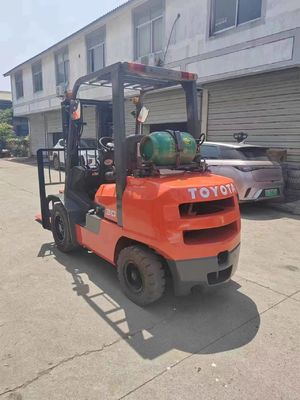 3t Toyota Gabelstapler mit Seitenwechsel und Zylinder FDZN30 LP Gasmotor Komatsu TCM Misubishi