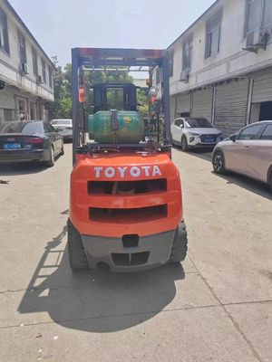 3t Toyota Gabelstapler mit Seitenwechsel und Zylinder FDZN30 LP Gasmotor Komatsu TCM Misubishi