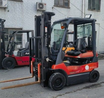 1.5 Tonnen schwerer hydraulischer Palettenheber in ausgezeichnetem Betriebszustand für den Großhandel