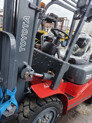 3.5 Tonnen 3 Tonnen 5 Tonnen Gabelstapler FD30 Toyota Gabelstapler Japan Original zwei und drei Gantry 3m 4,5m