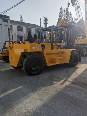 16000 kg Gewicht TCM FD160 Diesel Gabelstapler für Druckereien innerhalb Ihres Budgets