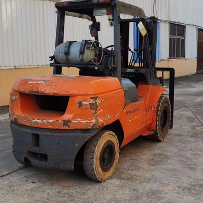 Gebrauchtes Toyota FD50 Gabelstapler 5 Tonnen mit 5000 KG Gewicht und gute Arbeit in gutem Zustand