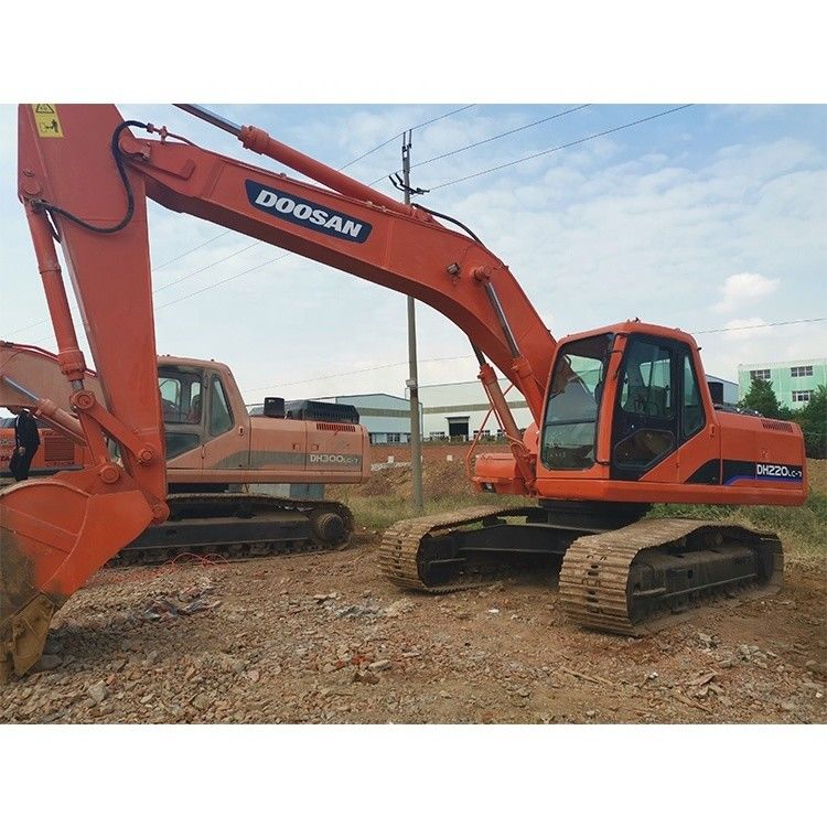 Daewoo 220lc-7 300 420 Gebrauchtbagger Doosan 220 aus Südkorea mit 4m3 Eimer