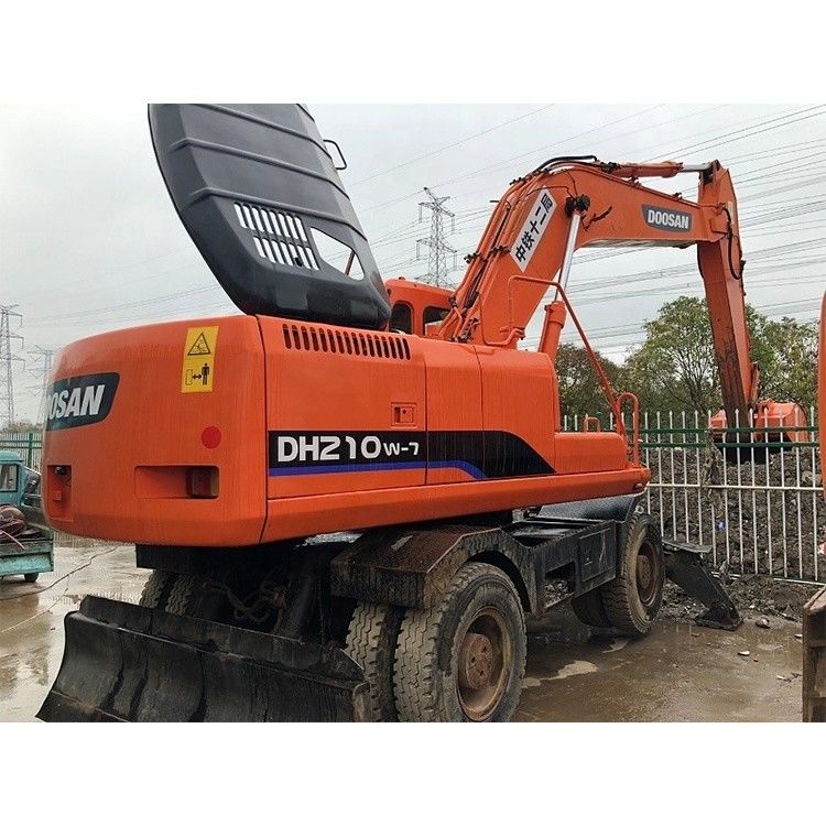2020 Gebraucht Doosan DH210W-7 Bagger Radbagger aus Korea Original Doosan Motor