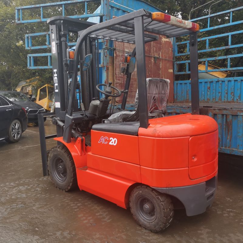 Heli Cpd20 Cpd15 Cpd18 1,5T 1,8t 2 Tonnen Sitzfahrzeug mit elektrischem Zug mit 2000 kg Gewicht