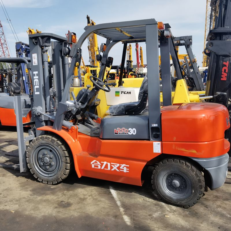 HELI CPCD30 CPCD50 2,5 T 3 T 5 T 4 M 4,5 M Dieselforklift für Werkstätten