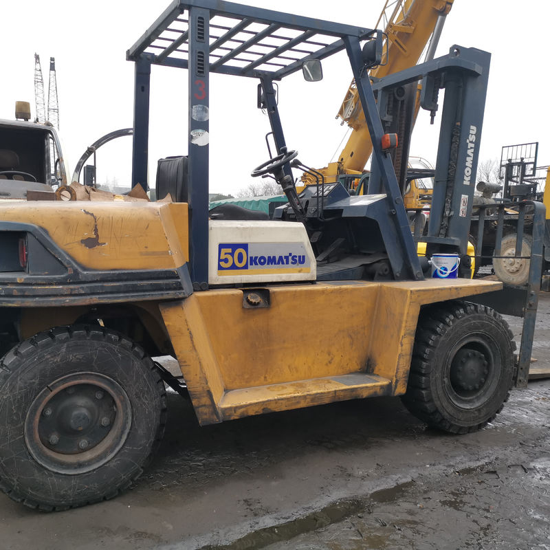 Komatsu 5t Gabelstapler mit Zylinder 1200mm Gabellänge 2,7*1,2*2,1m Gesamtmaße