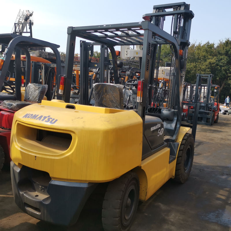 Japan Komatsu 5T FD25 FD30T-16 Diesel Gabelstapler mit Gesamtgrößen 2,7*1,2*2,1 m