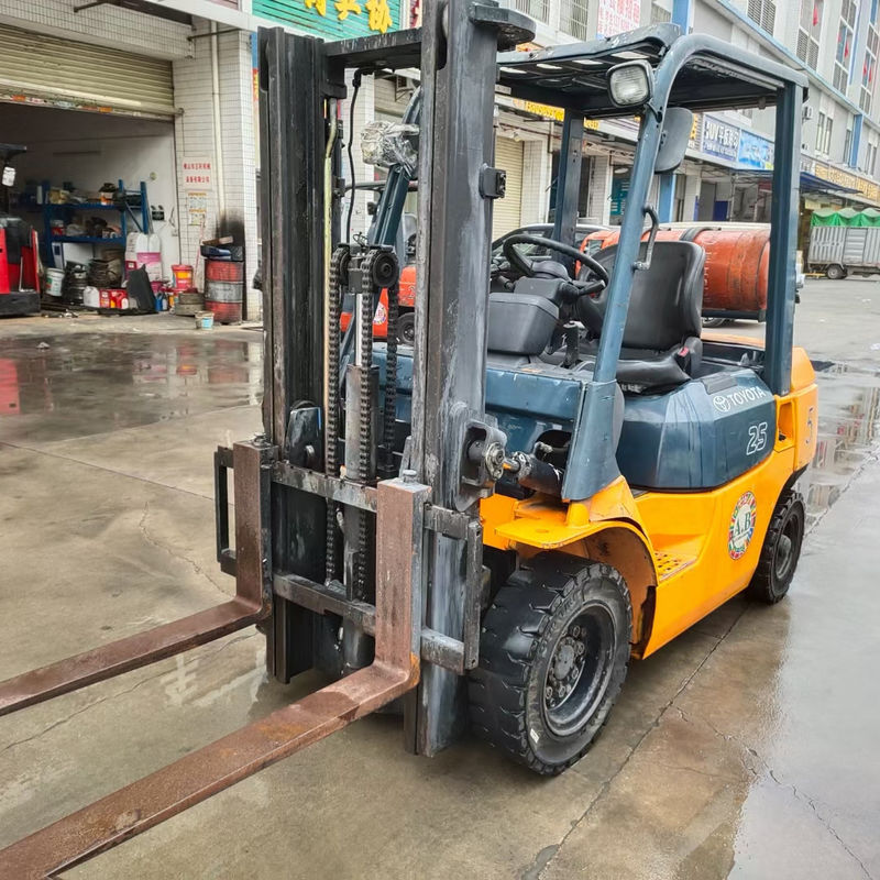 Benzinmotor Kraftquelle Japan 2,5 Tonnen 3 Tonnen Gebrauchtes Toyota Gabelstapler Diesel FD30 FD50 Elektrogabelstapler