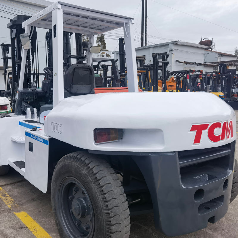 Verbrauch 10 Tonnen TCM FD100Z 2 Stufe 4 Meter Gebrauchtgabelstapler für Maschinenreparaturwerkstätten
