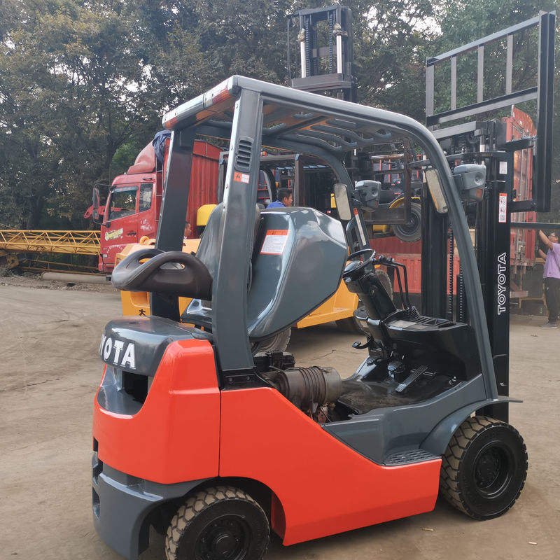 Routine-Gabelbreite Toyota 8f15 1 1.5 2 3 5 Tonnen Schwergebiet Gabelstapler von Toyota